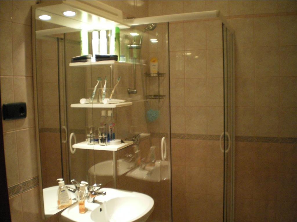 Mediterran-Apartmanok-Harkan Zimmer foto