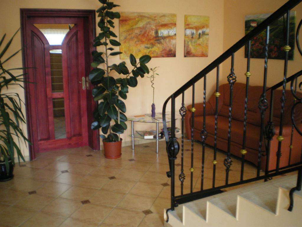 Mediterran-Apartmanok-Harkan Exterior foto