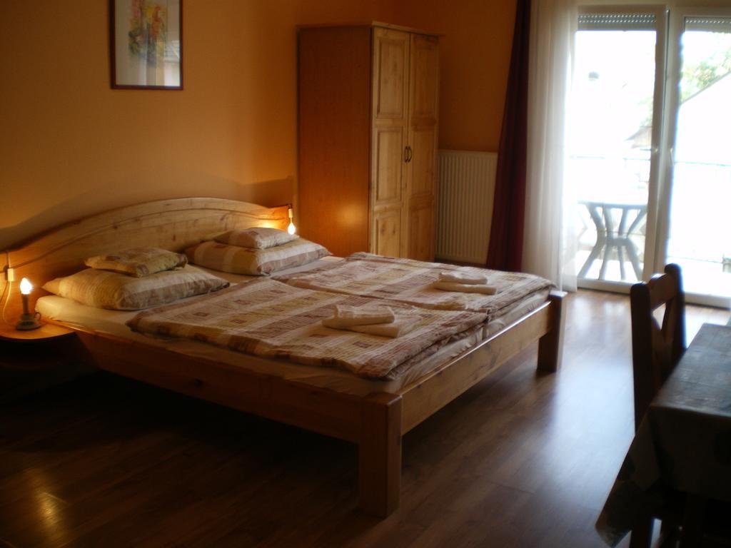 Mediterran-Apartmanok-Harkan Zimmer foto